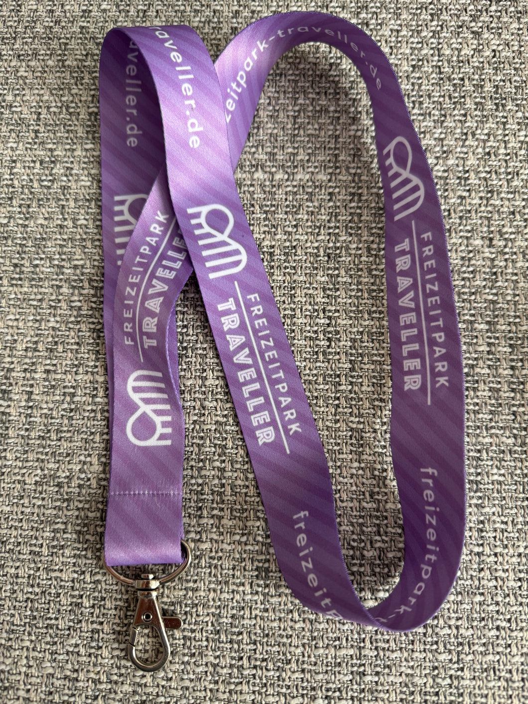 Freizeitpark Traveller Lanyard LILA