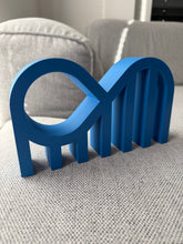 Lade das Bild in den Galerie-Viewer, Freizeitpark Traveller ICON Bluey - Limitiertes Sammlerstück
