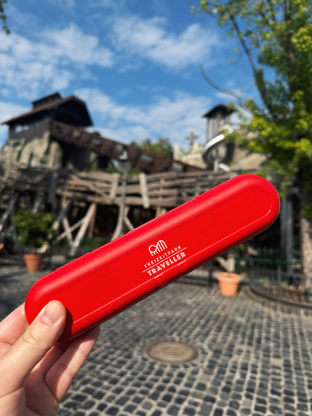 Freizeitpark Traveller Besteckset Fire-Red 2025